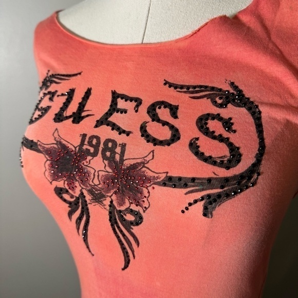 Guess Y2K island girl rhinestone goth tee Xs - Picture 4 of 7